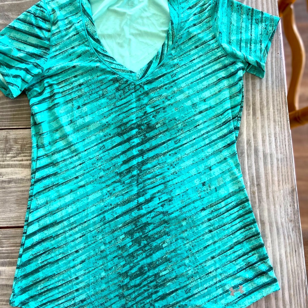 Womens Under Armour Dry Fit Shirt